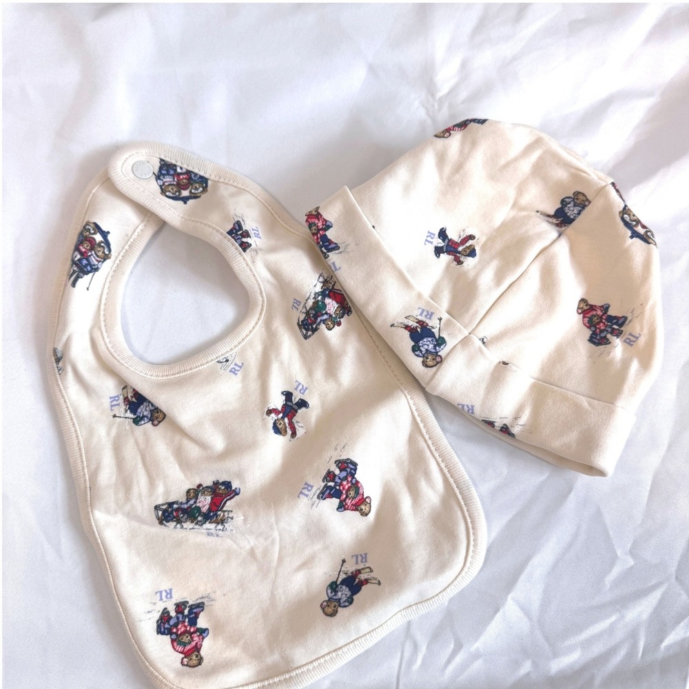POLO RALPH LAUREN Winter Bear Cotton Interlock Bib & Cap‎ Set